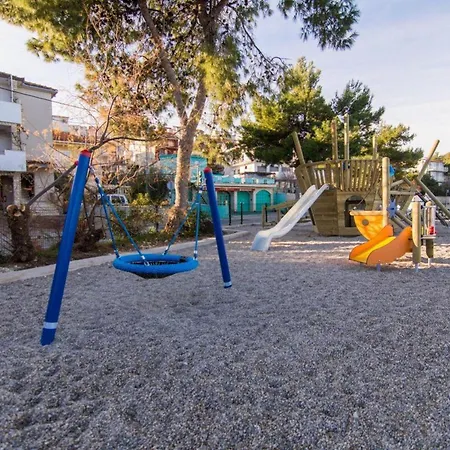 Mastrinka Bright With Free Parking And Modern Amenities * Trogir